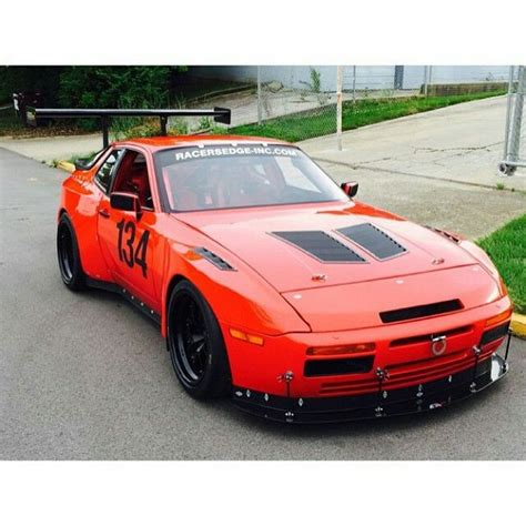 944 widebody race | Porsche 944, Porsche motorsport, Porsche 924