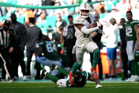 Miami Dolphins GM Says He Has Zero Intention of Trading WR Jaylen ...