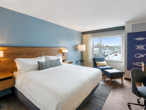 Everett Hotels | Hotel Indigo® Seattle Everett Waterfront Photo Gallery