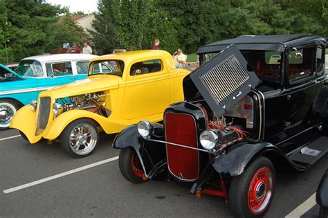 Cruise Night Cars | Cruise night at Jakes Restaurant, Rocky … | Flickr