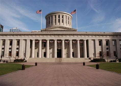 Ohio Capitol Building stock image. Image of flag, lobbyist - 172275975