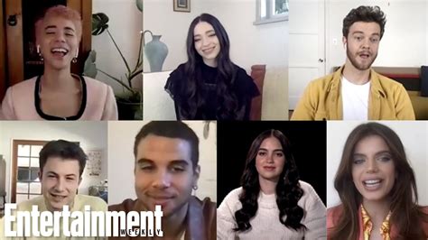 Meet the Cast of the New 'Scream' Movie | Entertainment Weekly - YouTube