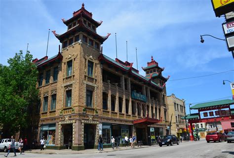 Chinatown (Neighborhood in Chicago, Illinois) - Nomadic Niko