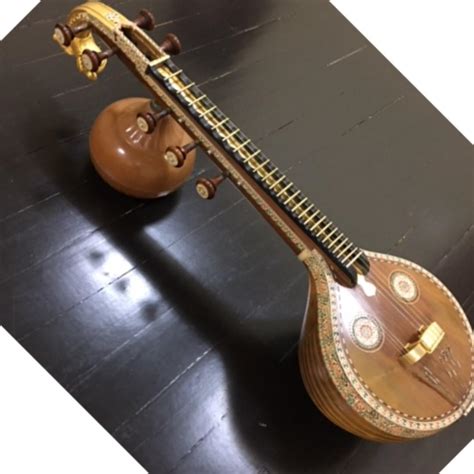 VEENAI INDIAN CLASSICAL MUSIC INSTRUMENT, Music & Media, Music ...