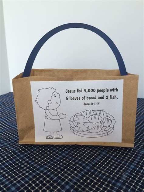 faith sprouts: Jesus Feeds 5,000 People