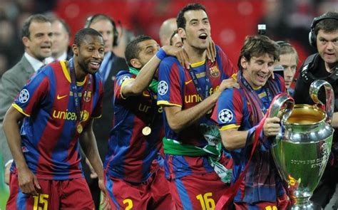 FC BARCELONA: FC BARCELONA WIN UEFA CHAMPIONS LEAGUE 2010/11