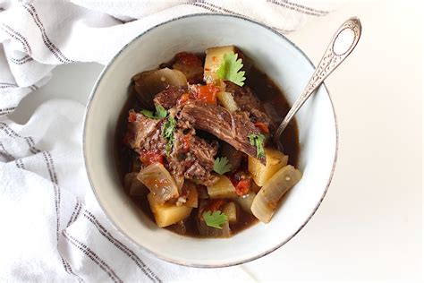 Vaca Atolada ~ Brazilian Beef Rib Stew - Easy Brazilian Food