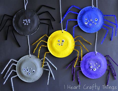 Paper Plate Spiders | Spider crafts, Halloween crafts for kids, Halloween kids