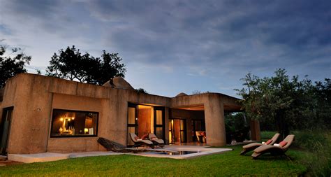 Sabi Sabi Earth Lodge in South Africa is Where You’ll Experience the ...