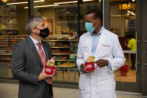 H-E-B opens new pharmacy at UT Health Austin in downtown Austin - H-E-B ...