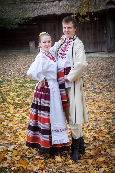 FolkCostume&Embroidery: Overview of the Folk Costumes of Poland part 4 ...