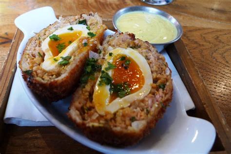 10 Best Street Food You Must Try In England, England | Trip101