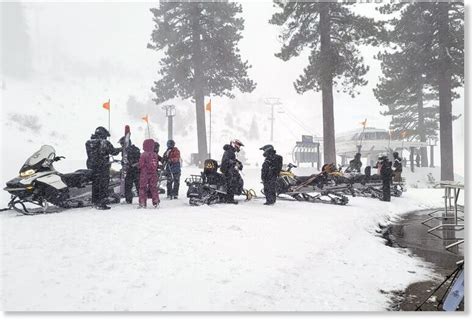 One person killed after avalanche roars through Lake Tahoe ski resort ...