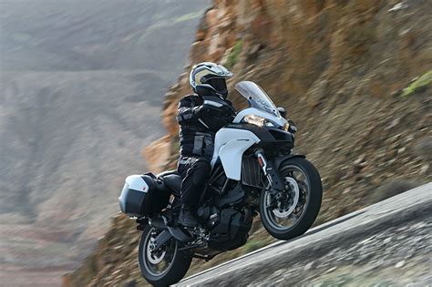 2017 Ducati Multistrada 950 | First Ride Review | Rider Magazine