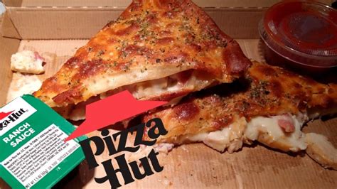 Pizza Hut: Chicken Bacon Parmesan Melt - YouTube