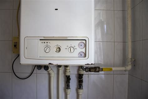 Overcoming Ignition Failures During Tankless Water Heater Repair