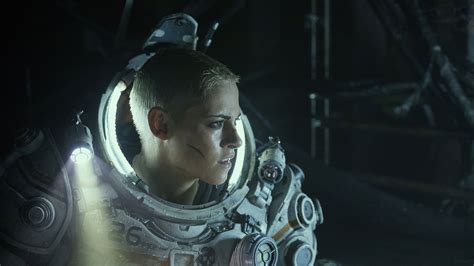 Underwater review: Kristen Stewart stars in the lite version of Alien - Polygon