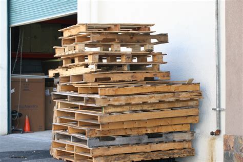 Recycle Pallets - RecyclingWorks