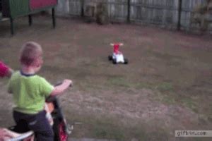 23 Gifs of Kids’ Hilarious Fail Situations. My Whole Week Was Made