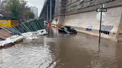 Look: Flash floods disrupt New York subway; state of emergency declared - News | Khaleej Times