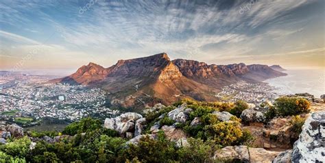 Table mountain sunset panorama Stock Photo by ©kanuman 128313588