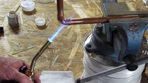 How to solder copper pipe. Tips and tricks! The old plumber shows ...