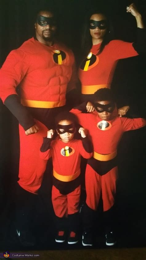 The Incredibles Family Costumes | Halloween Party Costumes