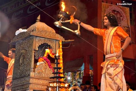 Ganga Aarti At Dashashwamedh Ghat In Varanasi | Inditales