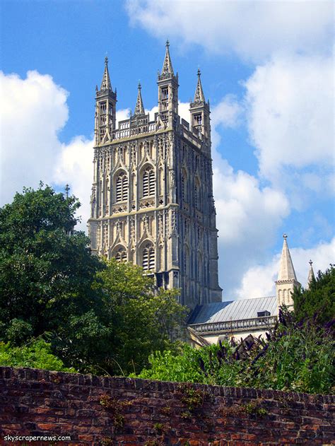 Gloucester Cathedral | SkyscraperCity Forum