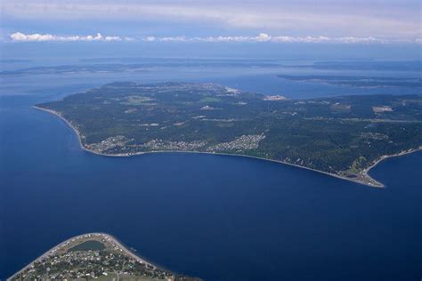 Puget Sound Islands | Flying over the Olympic Peninsula and … | Flickr