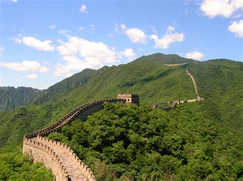 File:Great Wall of China July 2006.JPG - Wikimedia Commons