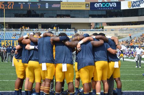 West Virginia Football Roster : Take a look at an early 2018 roster preview for the west ...