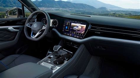 2022 Volkswagen Touareg Gains More Quality and Comfort - 2023 / 2024 ...