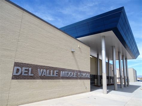 Del Valle Middle School El Paso - Diversified Interiors