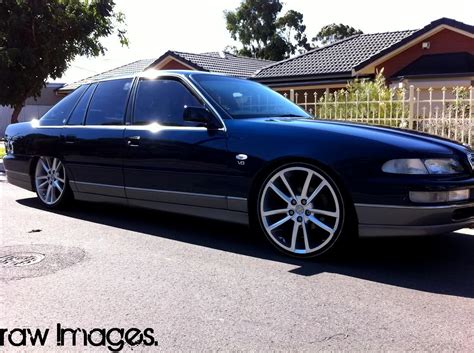 1998 Holden Statesman V8 - BoostCruising