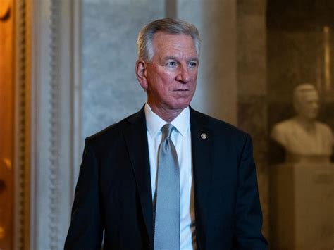 Sen. Tommy Tuberville, who violated stock-trading rules 132 times last ...