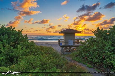 Jupiter Beach Park Sunrise at the Inlet Lifeguard Tower | HDR ...