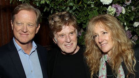 Robert Redford's Photos With His Kids: Rare Family Moments