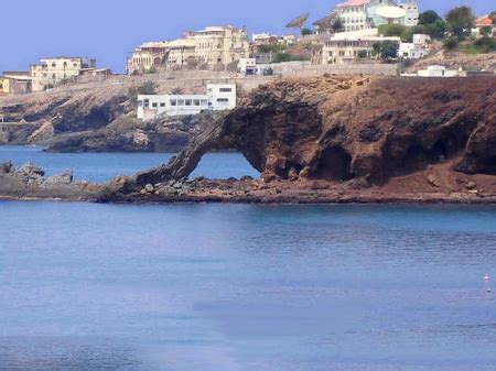 Elephant Bay Beach, Aden, Yemen - Beaches & Nature Background ...