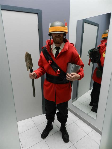 I made a soldier cosplay, check it out ! : r/tf2