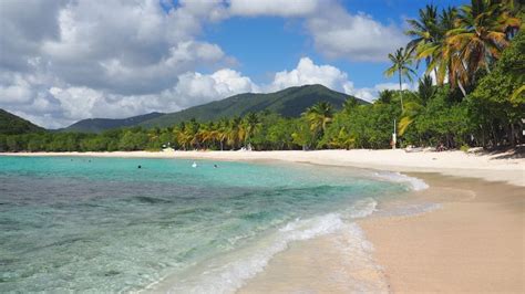 THE BEST BEACHES IN TORTOLA - AND HOW TO EXPLORE THEM IN A DAY | Above Us Only Skies