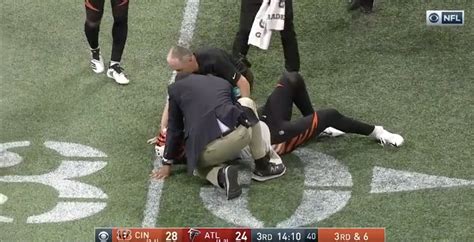 Bengals TE Tyler Eifert Carted Off After Suffering Gruesome Ankle Injury vs Falcons - Daily Snark