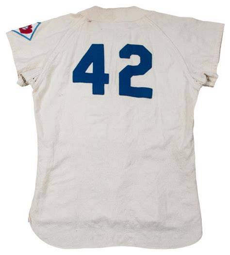 1951 Jackie Robinson Jersey Sells for $576,000 to Pace Goldin Auction