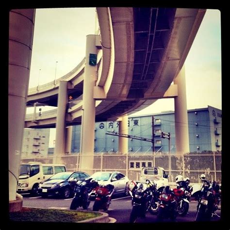 A Following Sea: Daikoku Parking Area