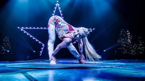 'A Magical Cirque Christmas' heading to the Fox Theatre | The Blender ...