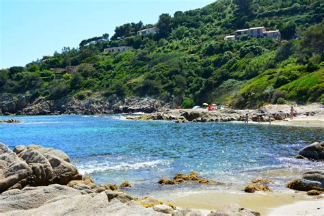 Hidden gems: best beaches for families on the Côte d’Azur | Small Folk Travel