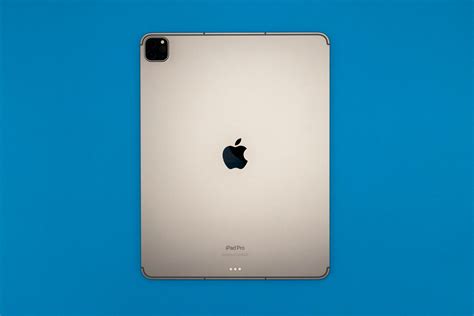 Apple M2 iPad Pro drops to $729, the lowest price ever