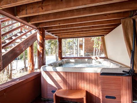 8 Breathtaking Colorado Vacation Cabin Rentals with Hot Tubs | Vacasa