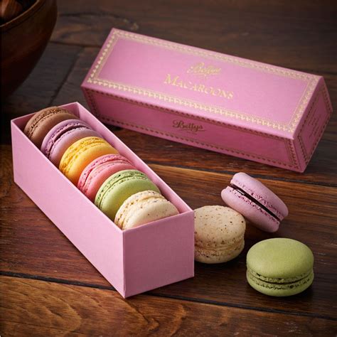 Macaroons (Box of 6) | Macaroon box, Macaroon packaging, Macaron packaging