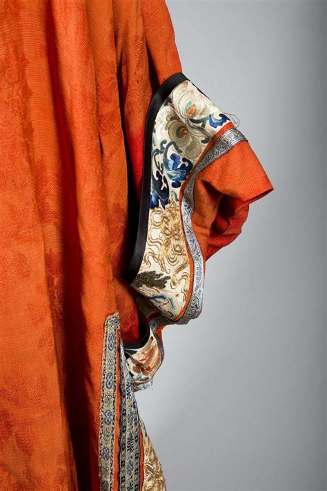 Chinese Silk Ladies Robe